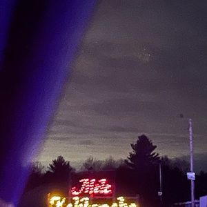 Meet your Posher, Avery